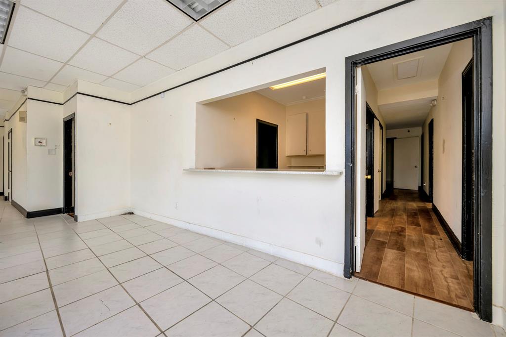 Hyde Park Add - Commercial Sale