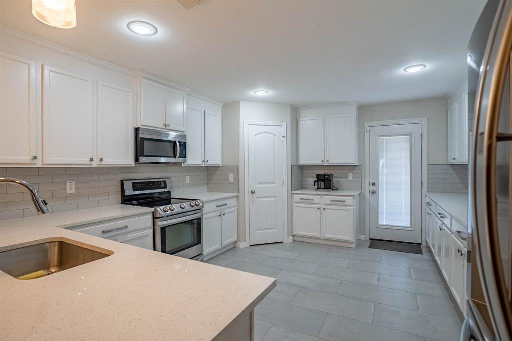 Waterfront Enchanted Bay Fwy - Residential