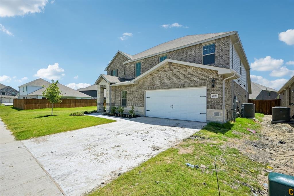 4007 Benbrook Drive