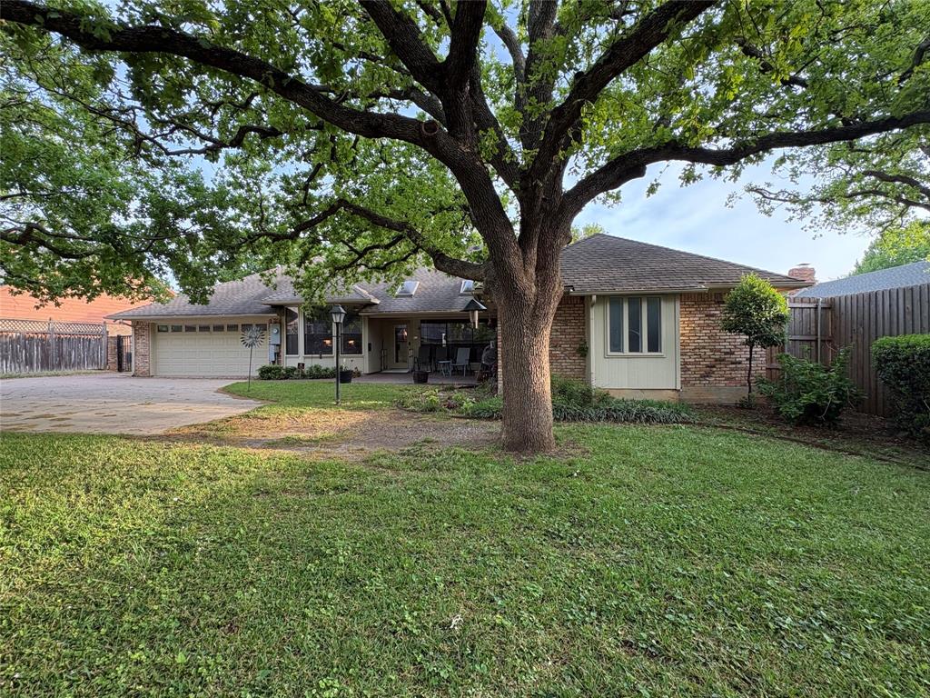 Parkway North - Commercial Sale