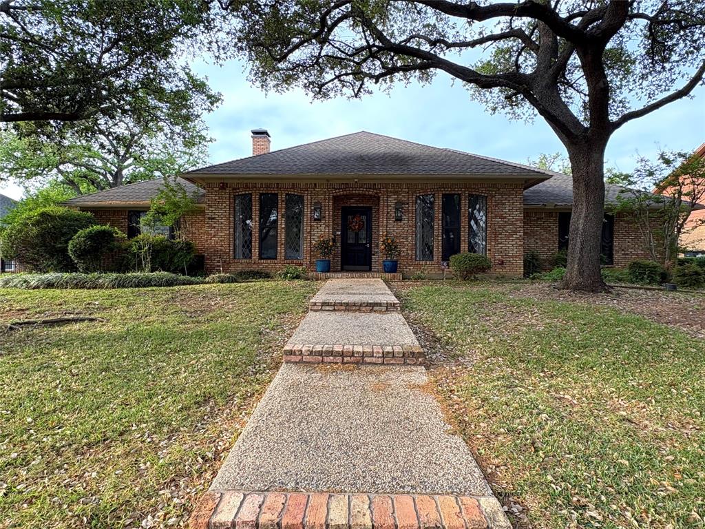 715 Buttermilk Drive