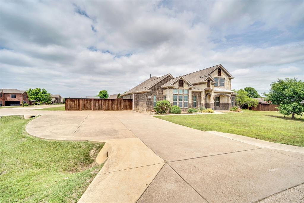 8611 Mattie Lane