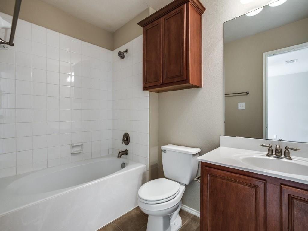 4531 Woodsboro Lane