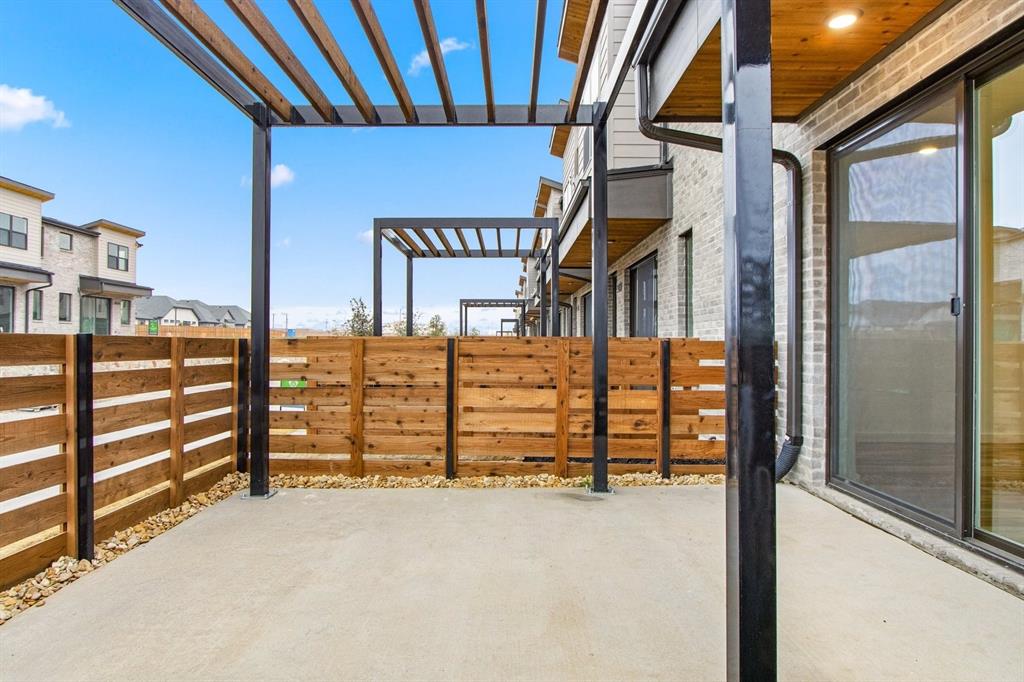 Willow Grove Townhomes - Residential