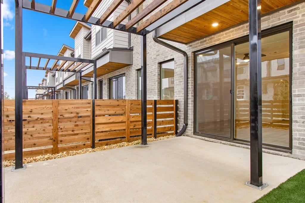 Willow Grove Townhomes - Residential