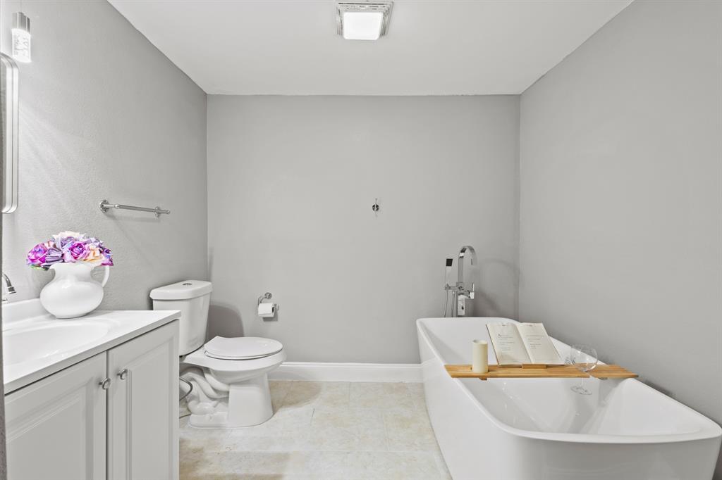 Lake Crest 02 - Residential