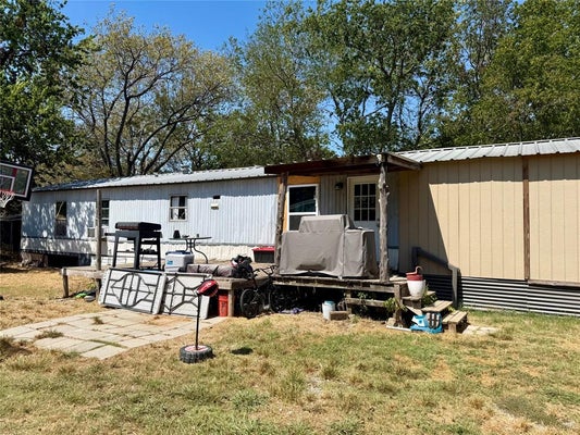 708 LINCOLN ST, CAMPBELL, TX 75422 - Image f67d5f073d9a8c596b09cc32cc537f91/2852391435