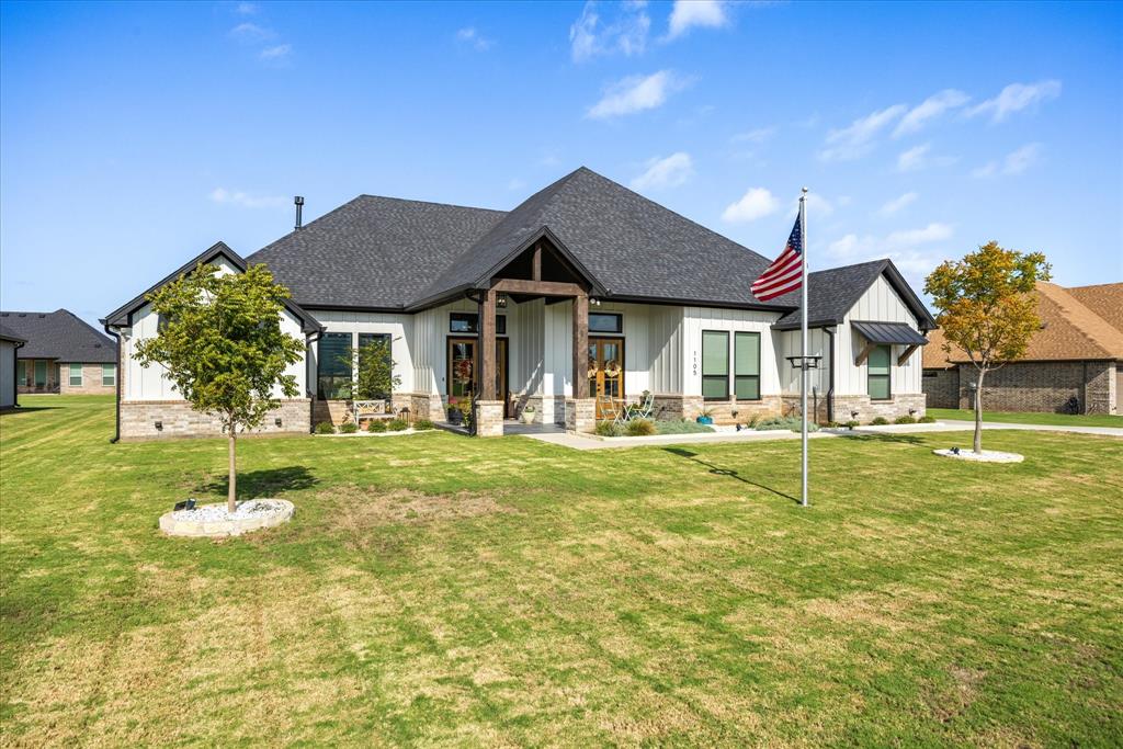1105 Tremont Lane