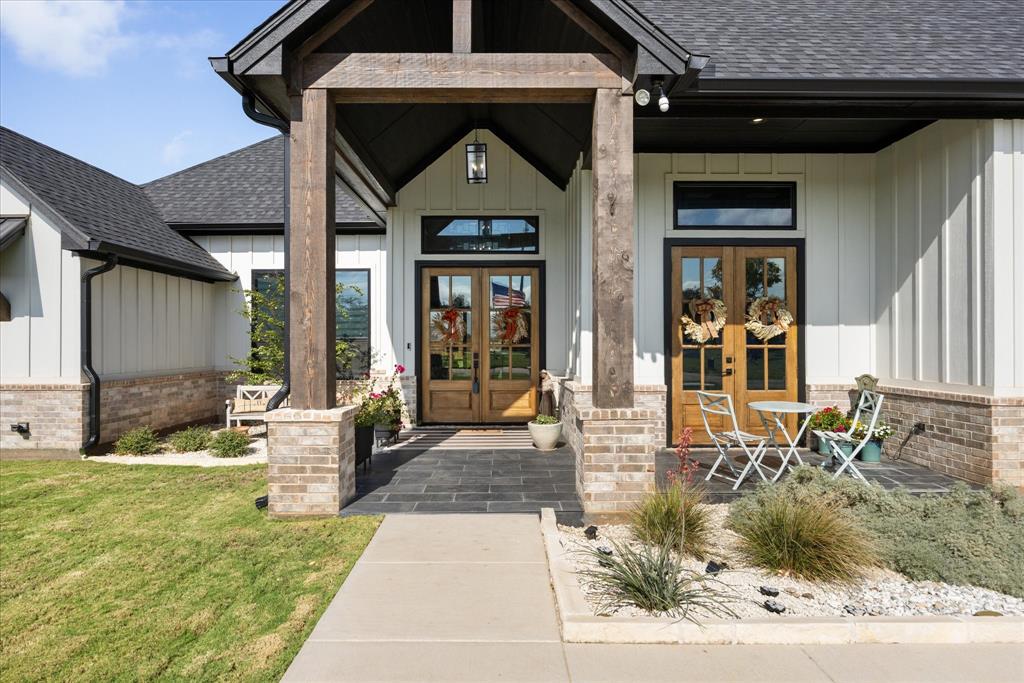 1105 Tremont Lane