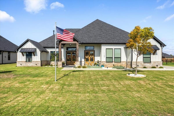 1105 TREMONT LN, GRANBURY, TX 76049 - Image f67db9ee26ed18964ad5ea65c5b1bc0d/3847644935