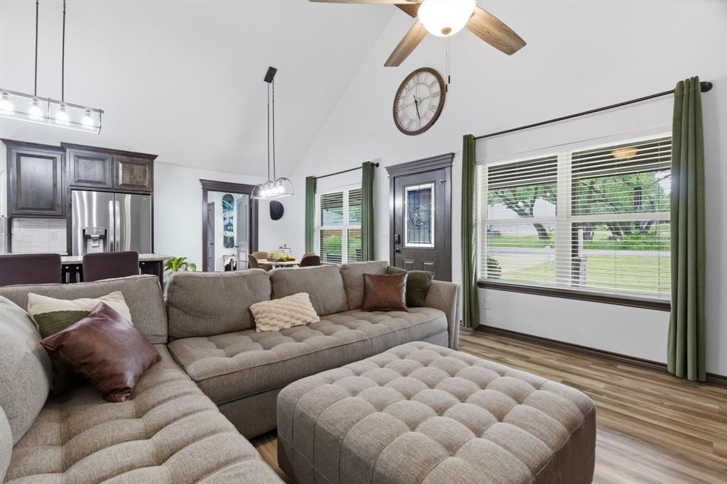 2926 Paluxy Trail