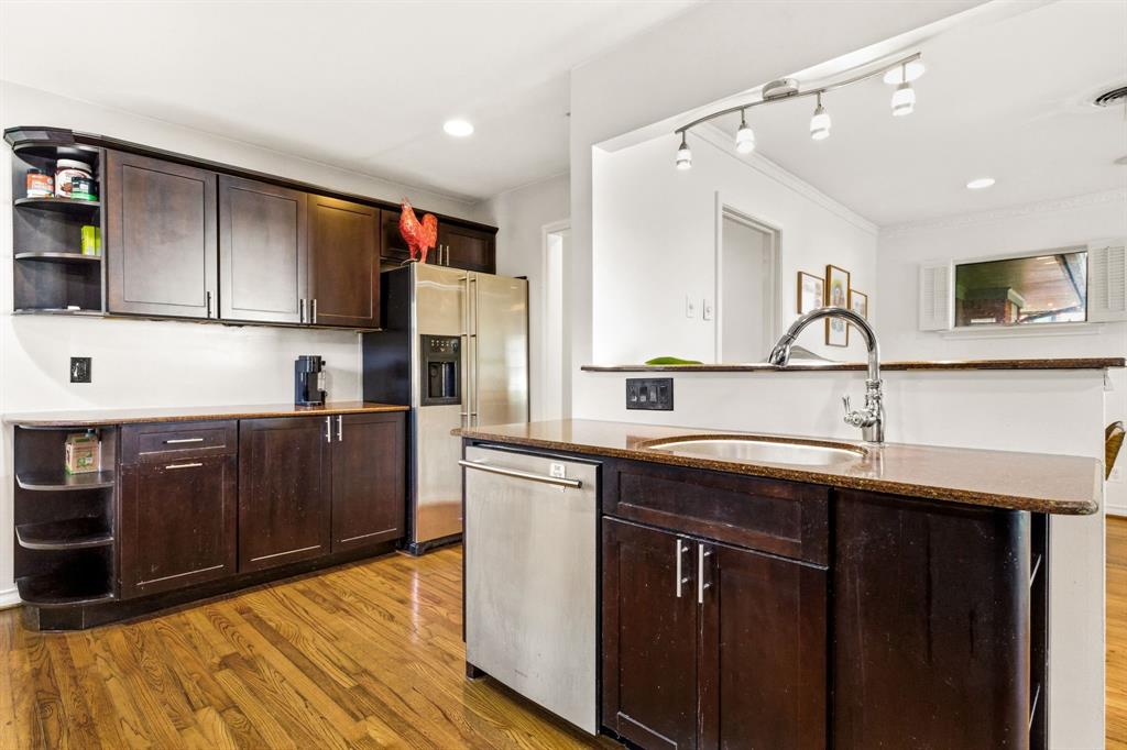 Caruth Terrace - Residential Income