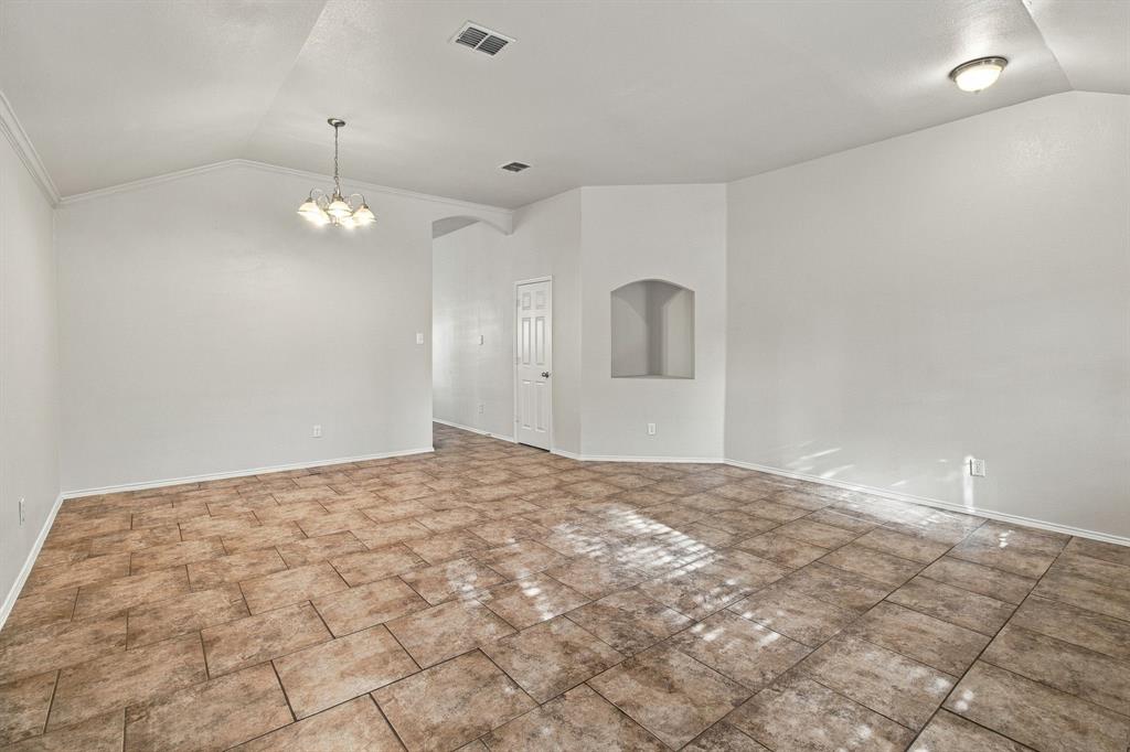 12516 Patnoe Drive