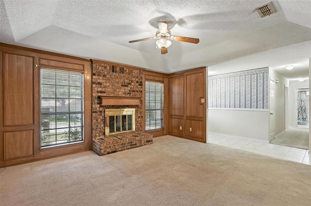 4111 Blossom Trail