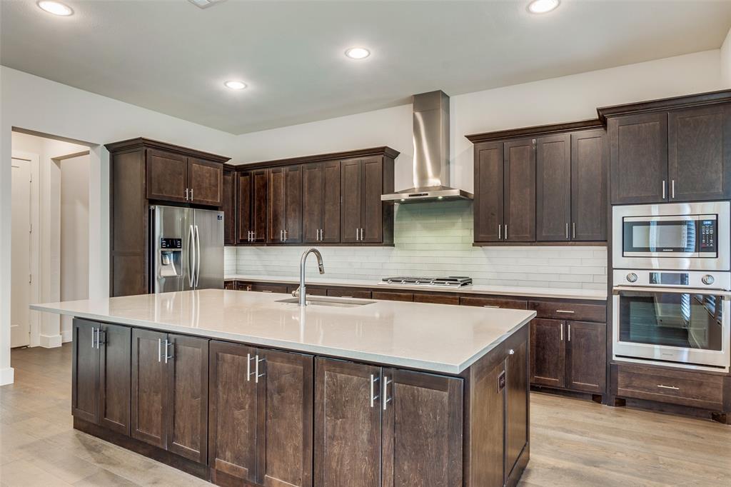 Thirty One Dallas Square #2 - Residential Lease