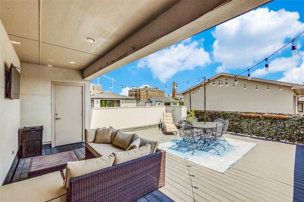 Thirty One Dallas Square #2 - Residential Lease