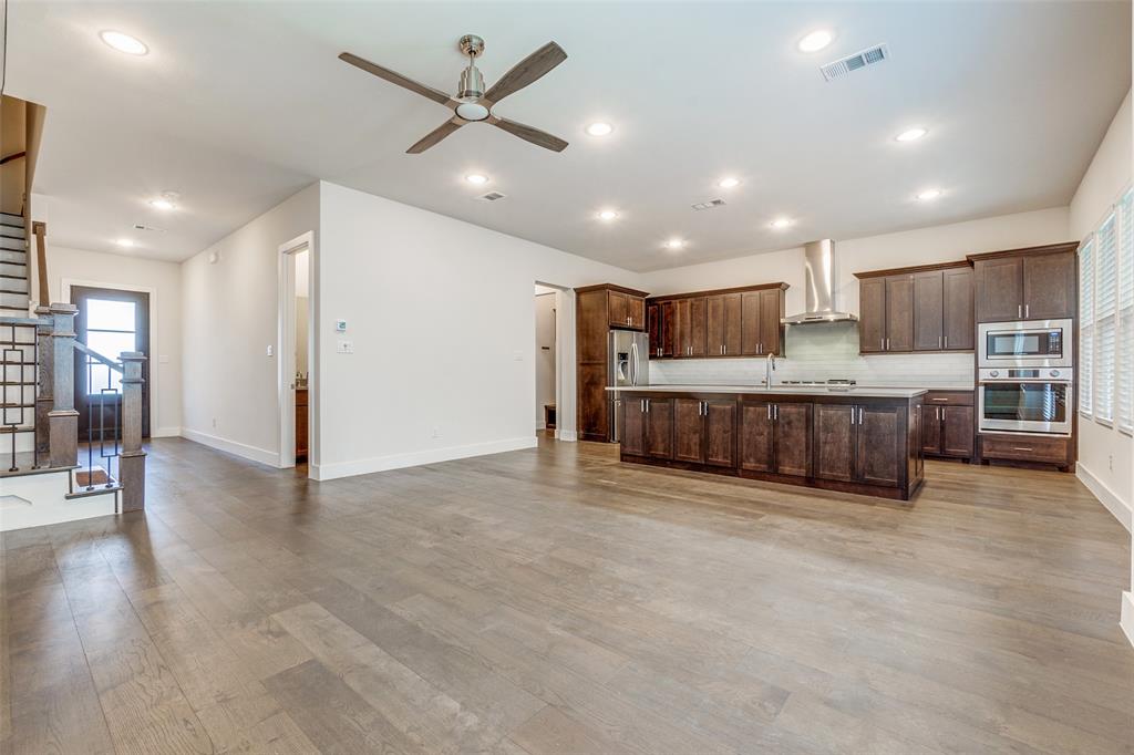 Thirty One Dallas Square #2 - Residential Lease