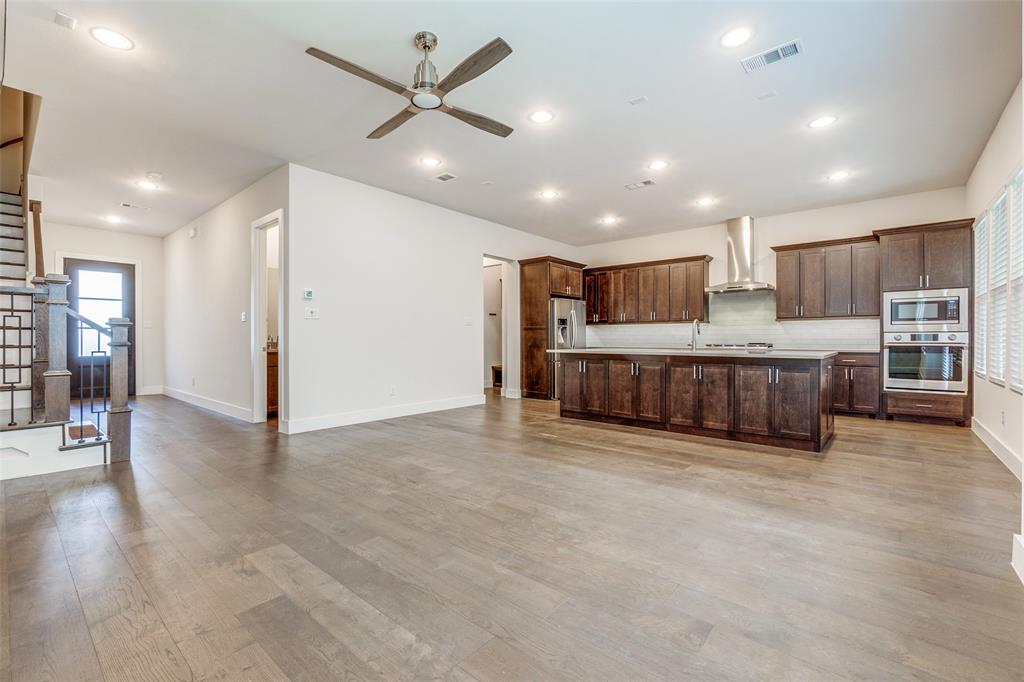 Thirty One Dallas Square #2 - Residential Lease