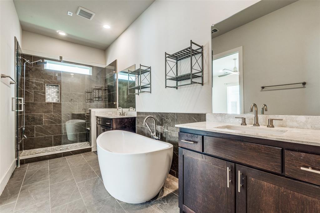 Thirty One Dallas Square #2 - Residential Lease