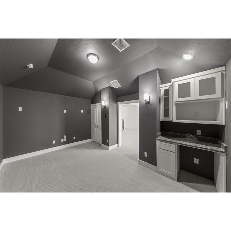 Broadmoor Estates - Residential