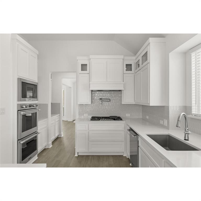 Broadmoor Estates - Residential