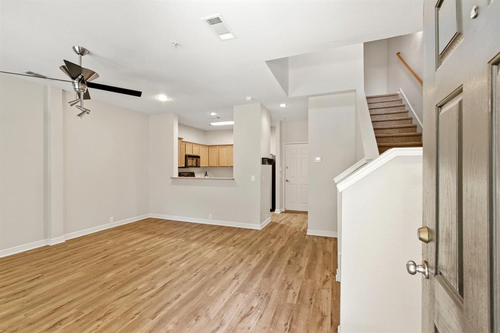 Stoneleigh Place Add - Residential