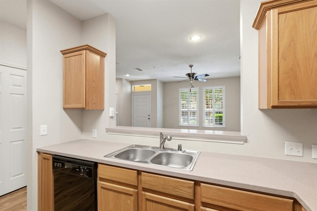 Stoneleigh Place Add - Residential