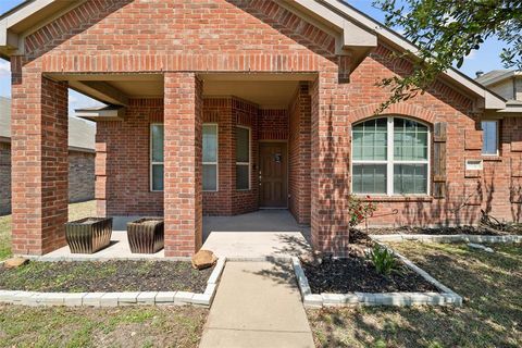 1841 Pioneer Way Lancaster TX 75146