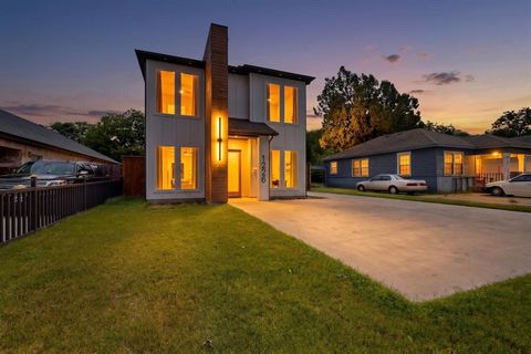 Photo of 1226 S Ewing Avenue, Dallas, TX 75216 (MLS # 21335409)