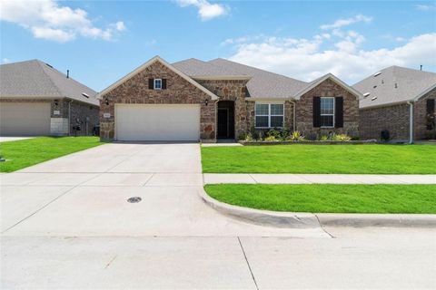 1424 Millican Lane Aubrey TX 76227