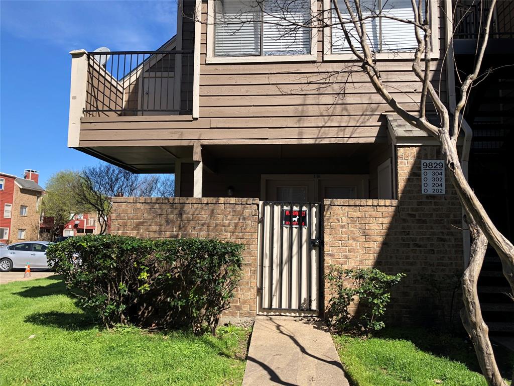 9829 Walnut Street O104