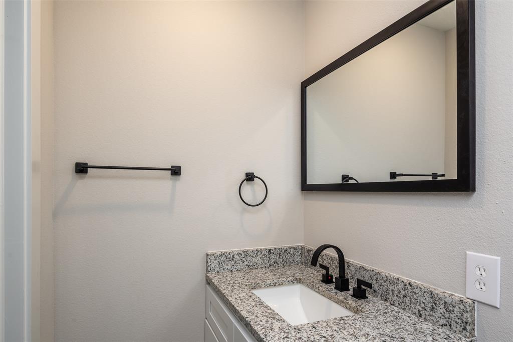 San Jacinto Lawn Rev - Residential