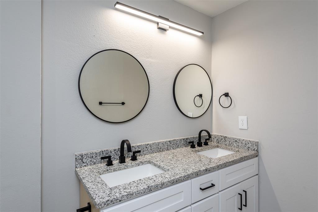 San Jacinto Lawn Rev - Residential