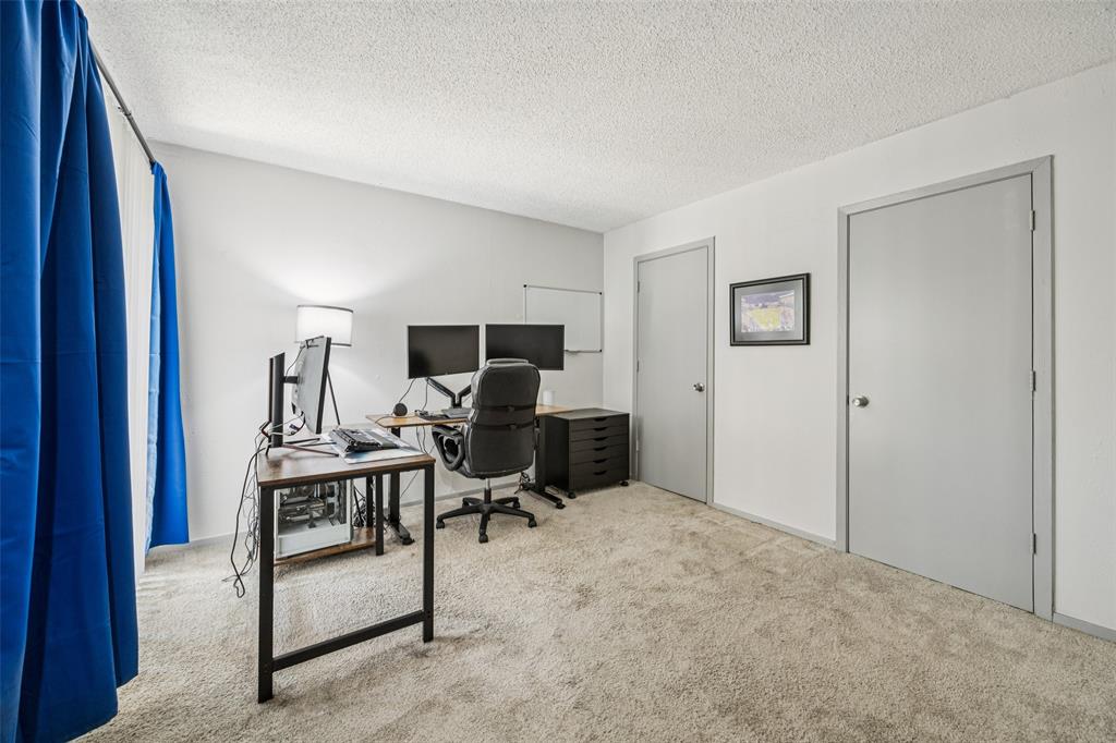 Tealwood-On-The-Creek Condo - Residential