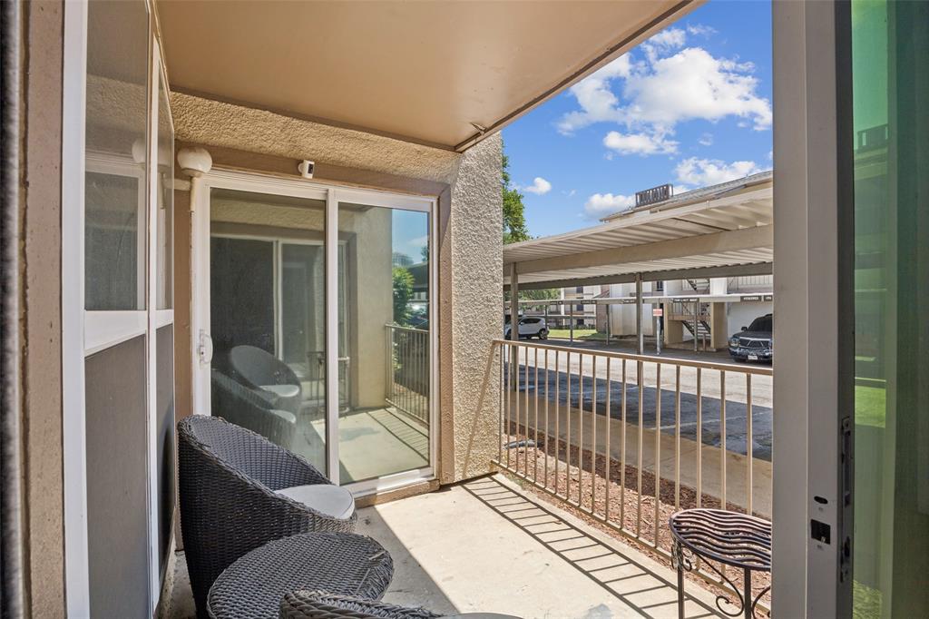 Tealwood-On-The-Creek Condo - Residential