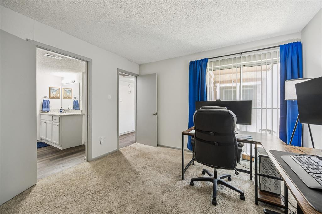 Tealwood-On-The-Creek Condo - Residential