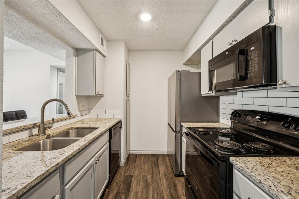 Tealwood-On-The-Creek Condo - Residential