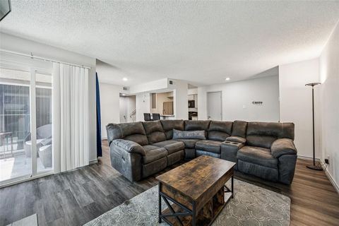 6050 Melody Lane 107 Dallas TX 75231
