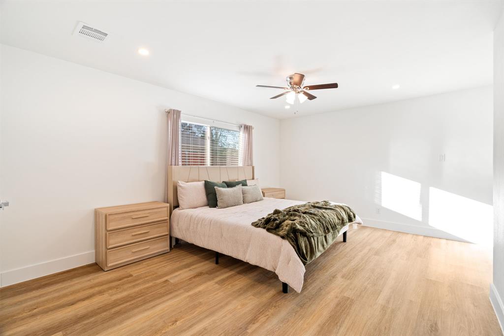 White Rock Village 01 - Residential