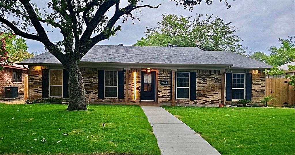 White Rock Village 01 - Residential