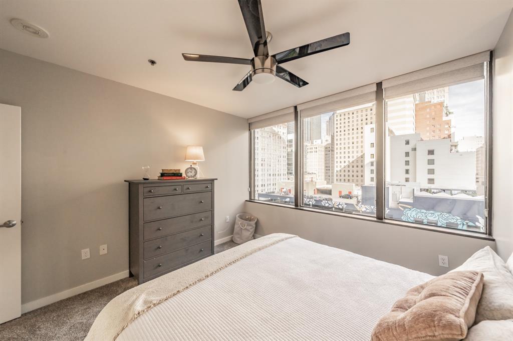 Metropolitan 1200 Main St Condo - Residential