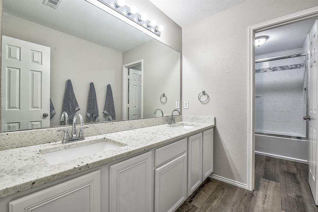 The Rosebud Section - Residential Lease