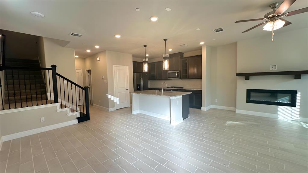 Bayside Twnhms - Residential Lease