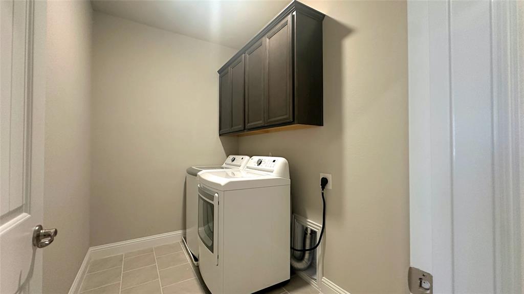 Bayside Twnhms - Residential Lease