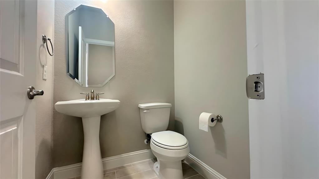 Bayside Twnhms - Residential Lease