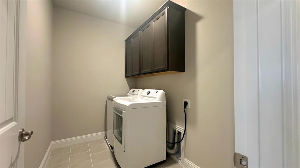 Bayside Twnhms - Residential Lease