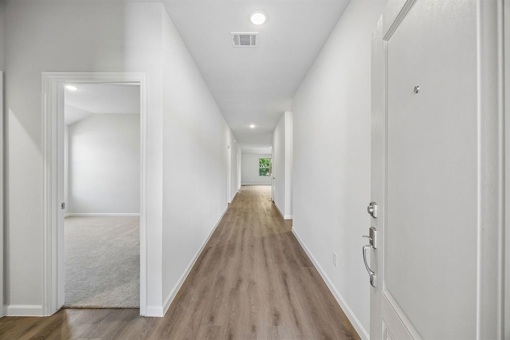 3707 Brewster Lane