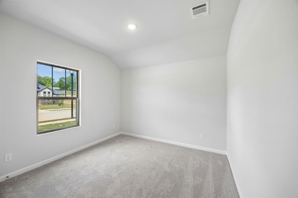 3707 Brewster Lane