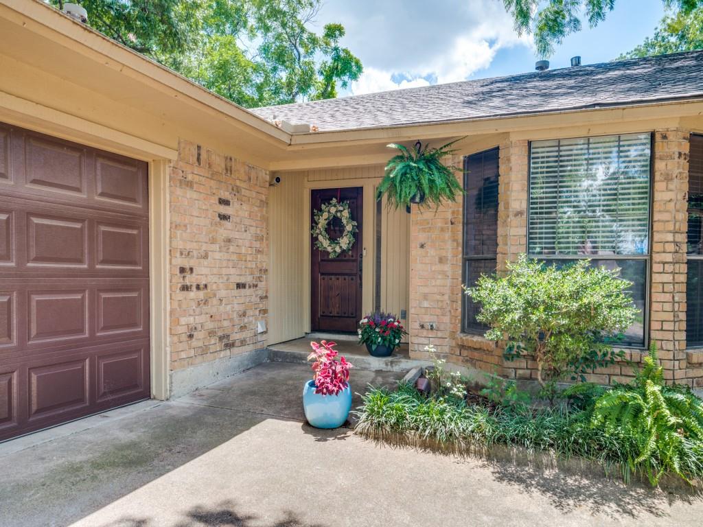 2206 Shady View Court