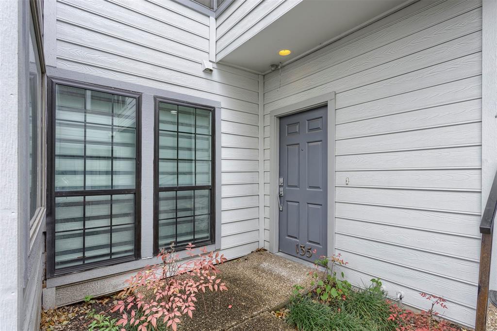 Boardwalk On The Pkwy Condos - Residential